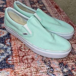 Mint vans